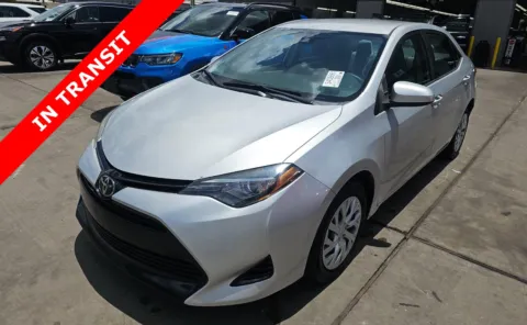 Silver 2018 Toyota Corolla SE for sale in Alvin, TX