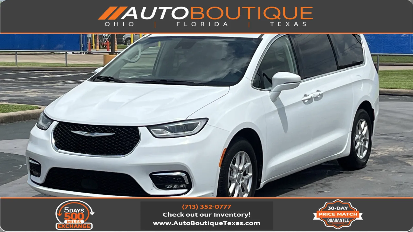 White 2022 Chrysler Pacifica Touring L for sale in Alvin, TX