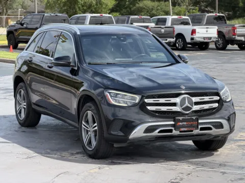 Photos of 2020 Mercedes-Benz GLC 300 for sale in Alvin, TX at Auto Boutique Texas