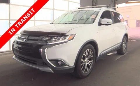White 2018 Mitsubishi Outlander GT for sale in Alvin, TX