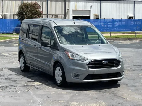 Another view of 2022 Ford Transit Connect Wagon XLT for sale in Alvin, TX at Auto Boutique Texas