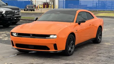 Orange 2025 Dodge Charger Daytona R/T for sale in Alvin, TX