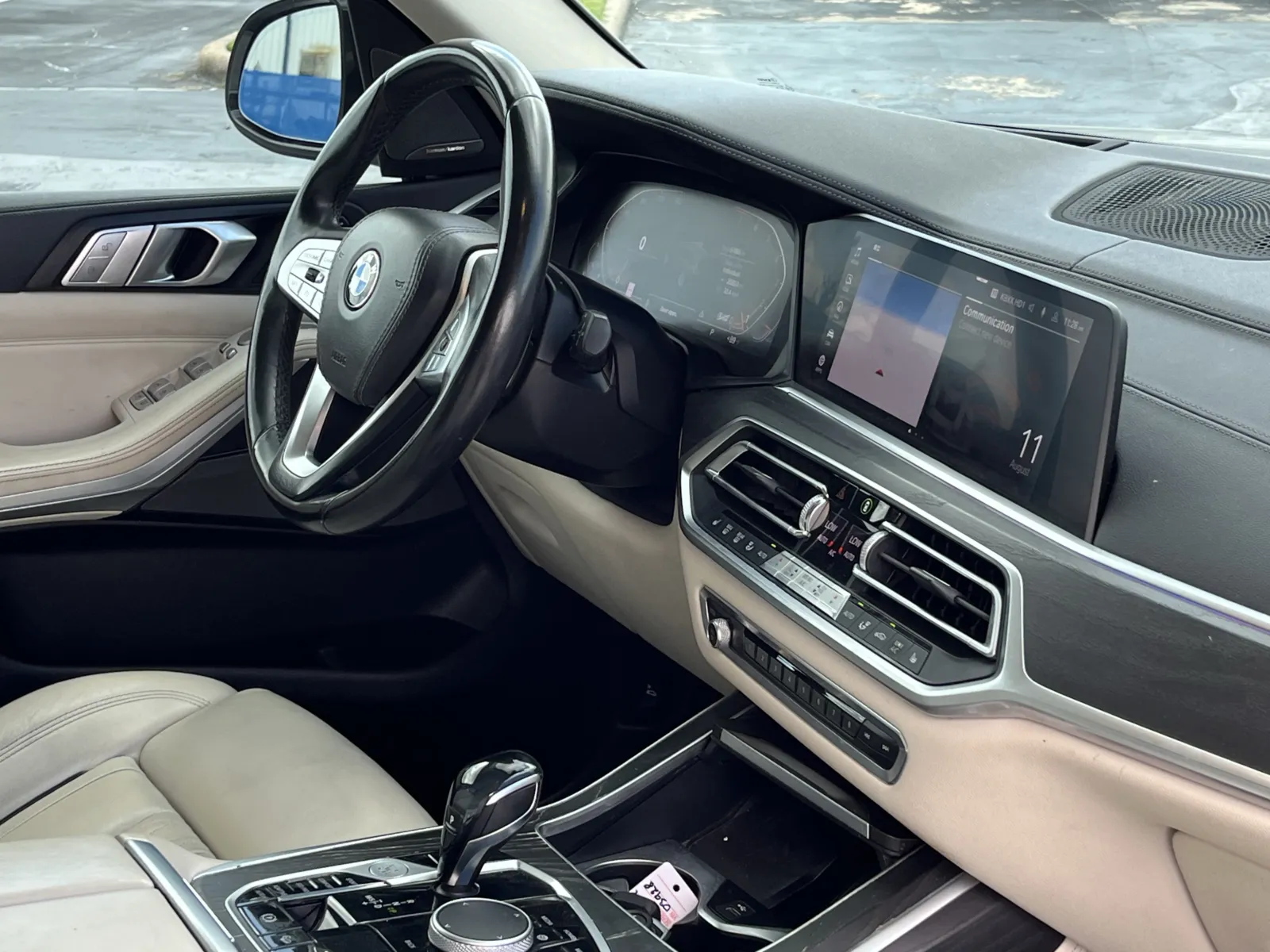 BMW X7 photo 19