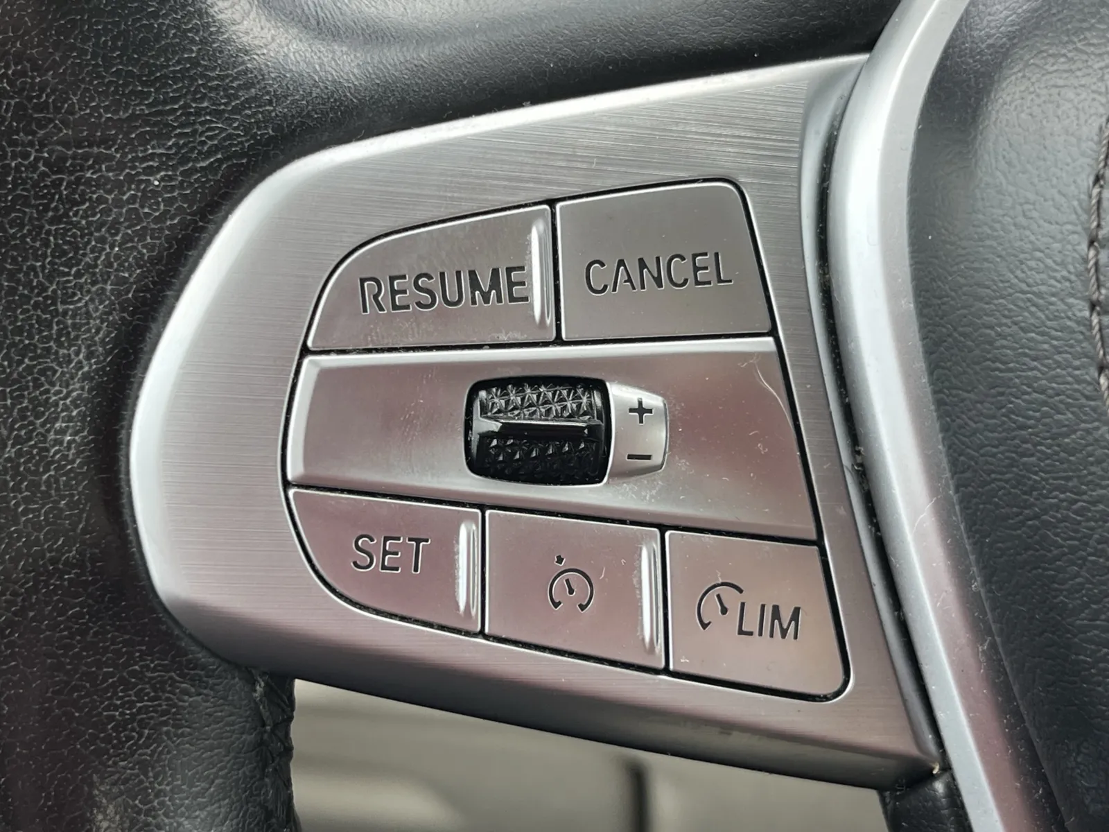 BMW X7 photo 22