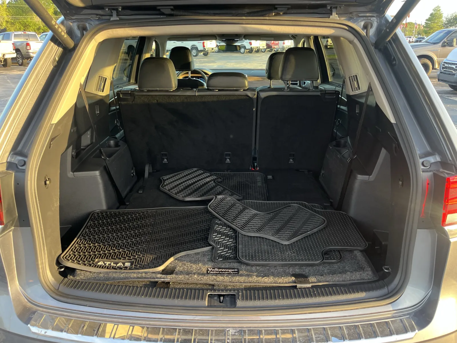 Volkswagen Atlas photo 13