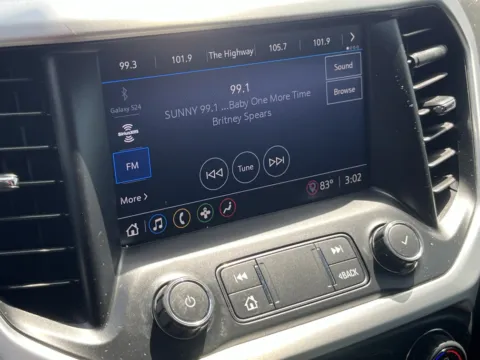 More photos of 2020 GMC Acadia SLE at Auto Boutique Texas, TX