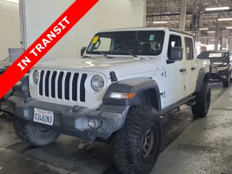 White 2020 Jeep Gladiator Sport S for sale in Alvin, TX