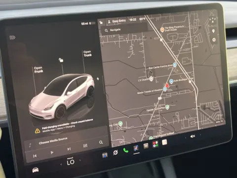 More photos of 2022 Tesla Model Y Performance at Auto Boutique Texas, TX