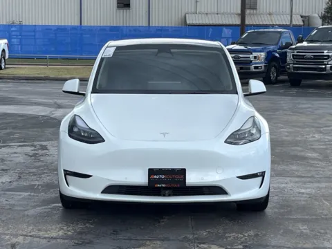 More photos of 2022 Tesla Model Y Performance at Auto Boutique Texas, TX