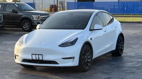 White 2022 Tesla Model Y Performance for sale in Alvin, TX
