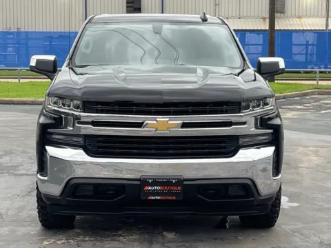 More photos of 2019 Chevrolet Silverado 1500 LT at Auto Boutique Texas, TX