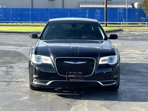More photos of 2018 Chrysler 300 Touring L at Auto Boutique Texas, TX