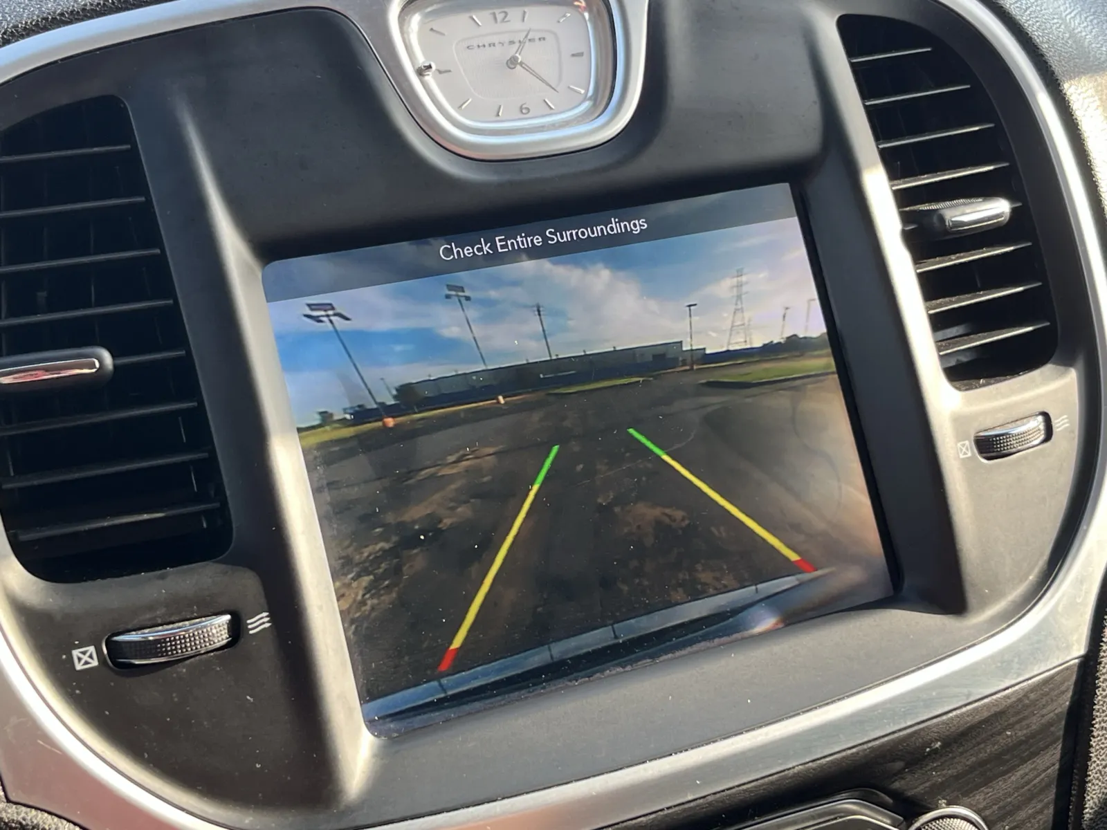 Chrysler 300 photo 6
