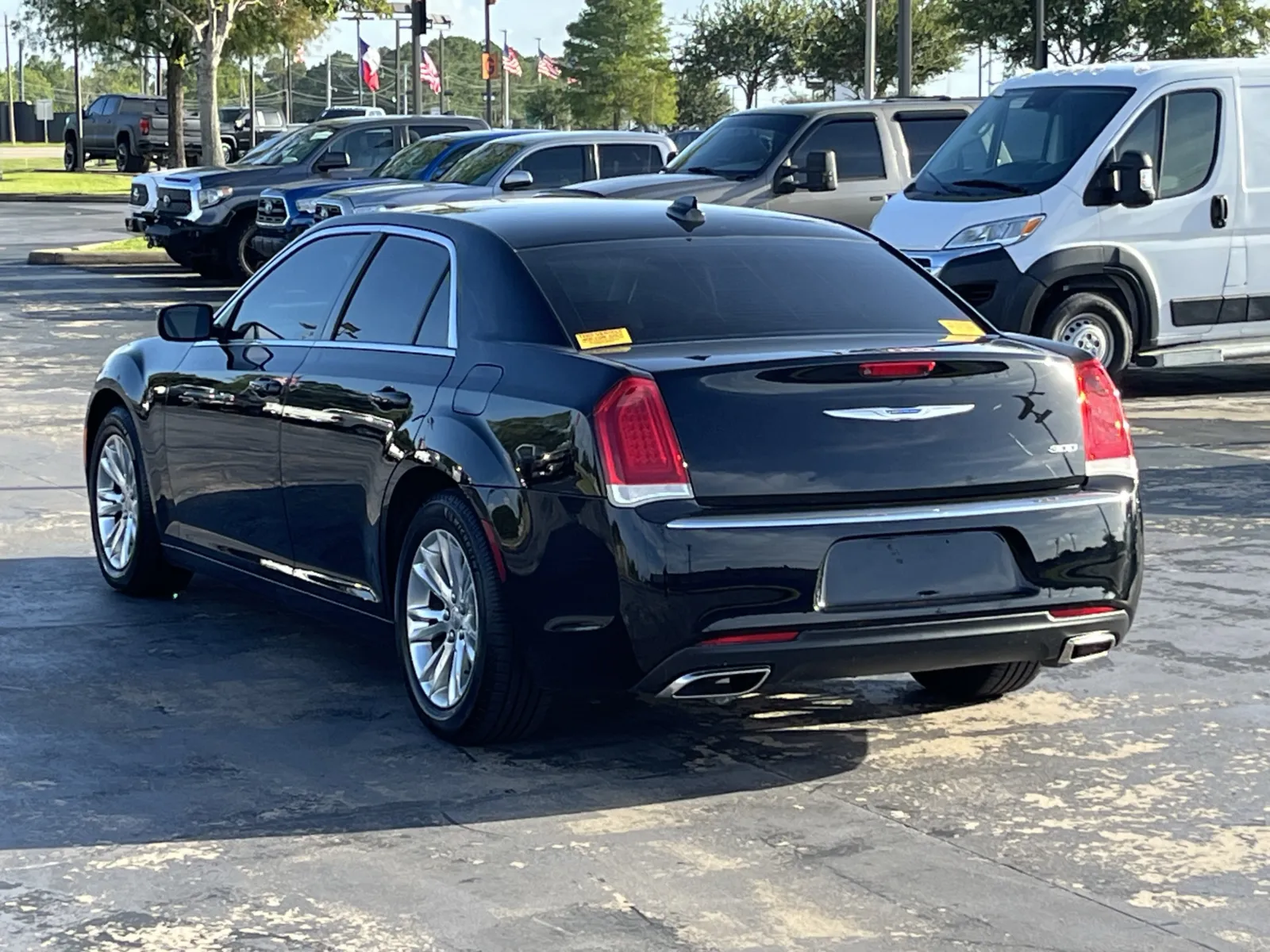 Chrysler 300 photo 8