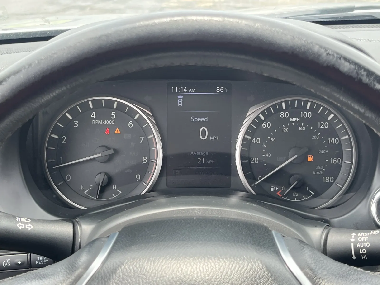 Infiniti Q50 photo 18