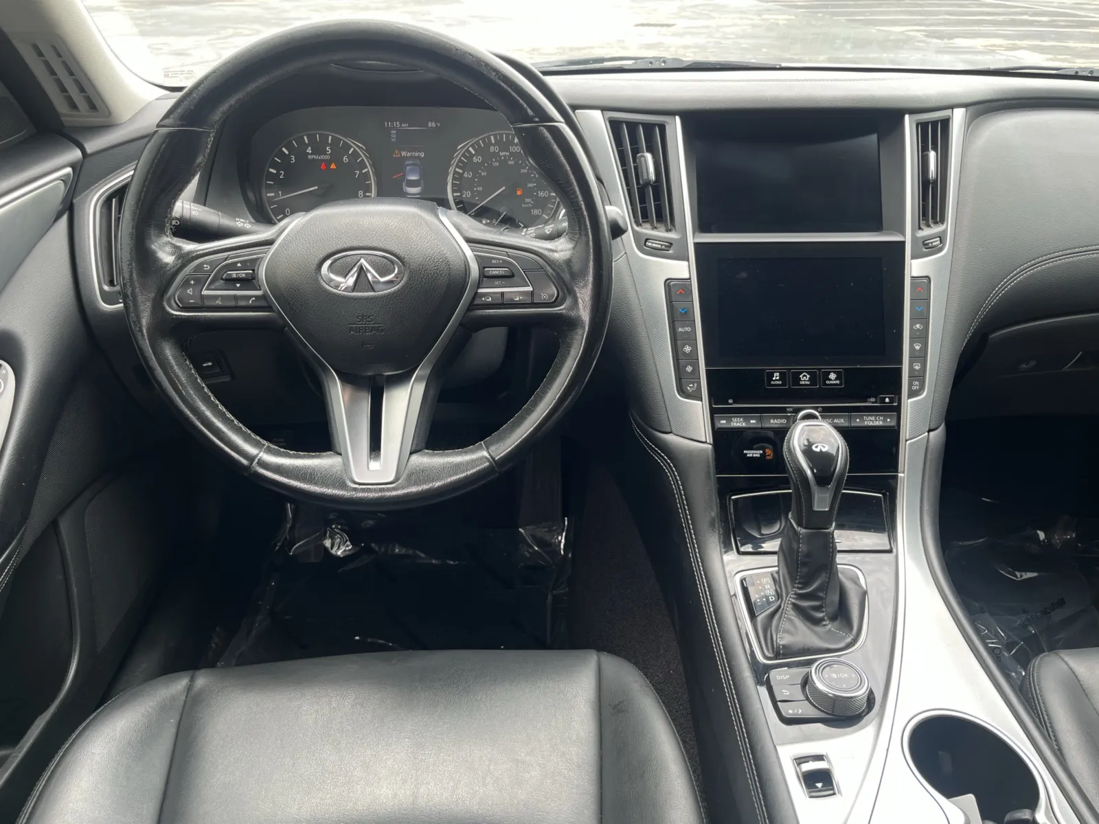 Infiniti Q50 photo 14