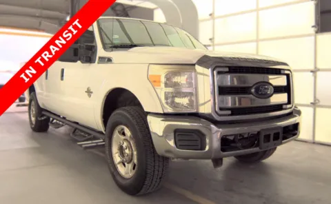 Another view of 2015 Ford Super Duty F-250 SRW XLT for sale in Alvin, TX at Auto Boutique Texas