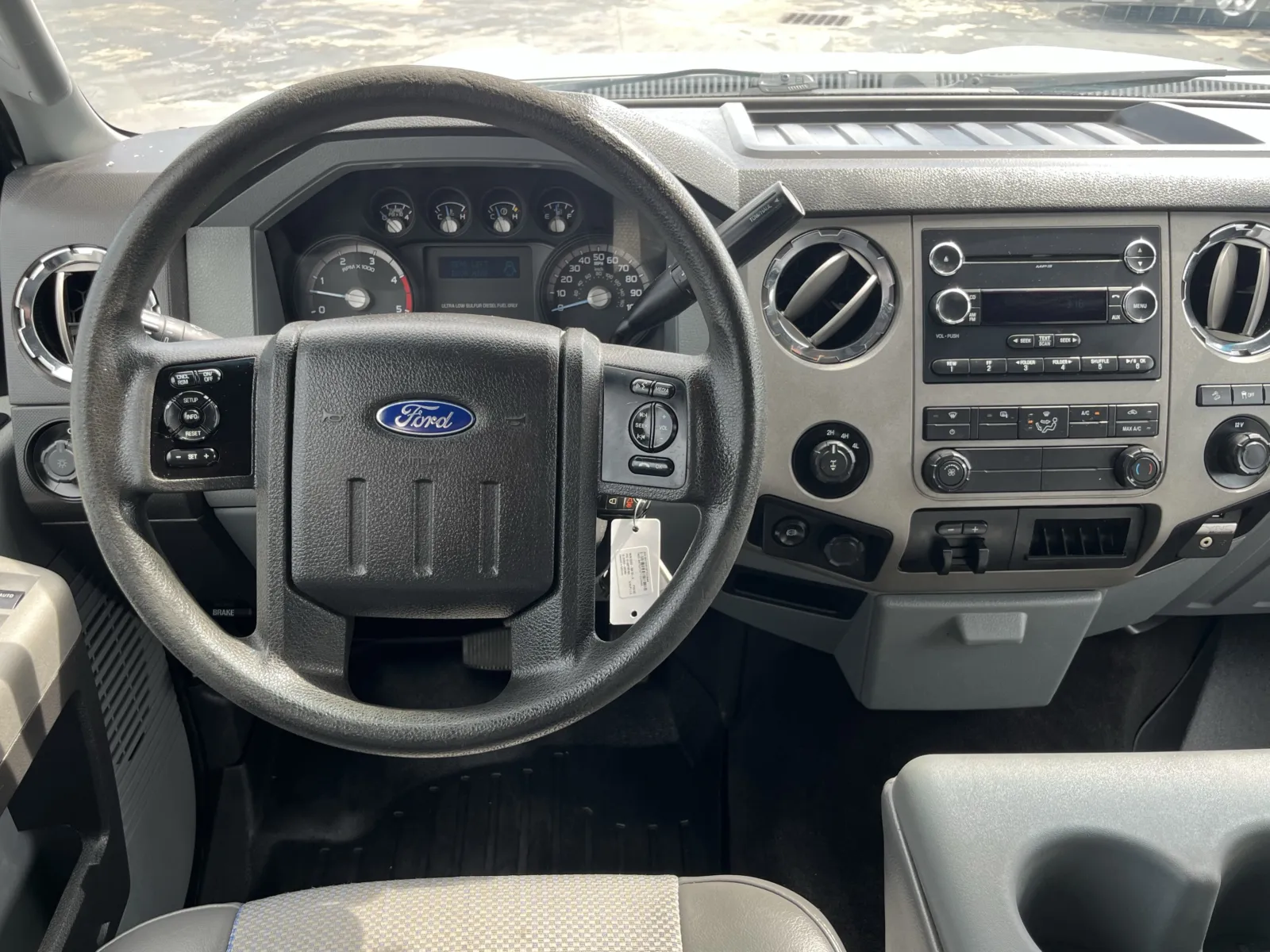 Ford F-250 photo 12