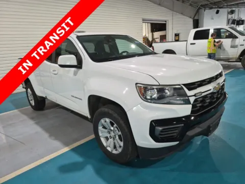 Another view of 2022 Chevrolet Colorado 2WD LT for sale in Alvin, TX at Auto Boutique Texas