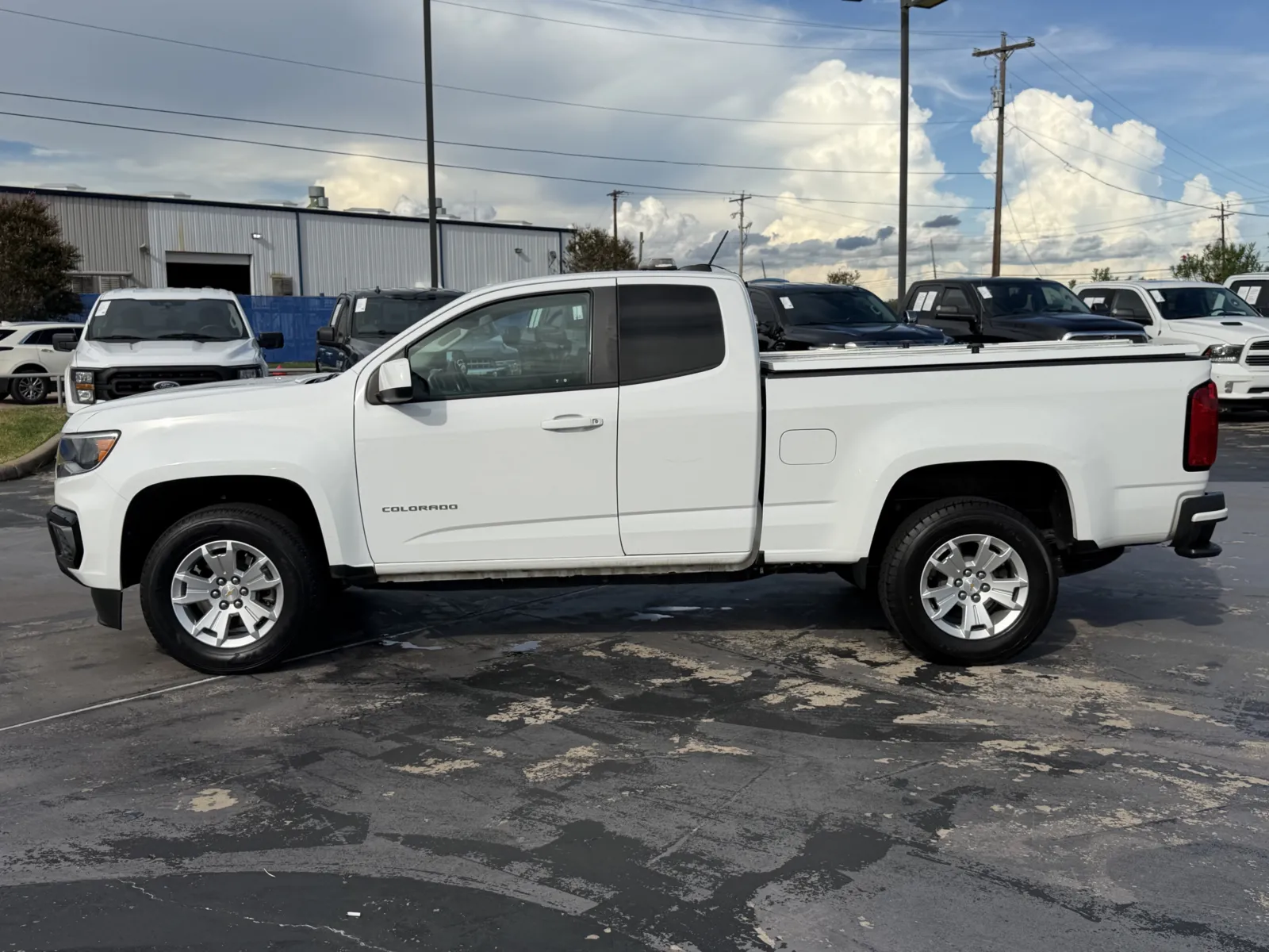 Chevrolet Colorado photo 13