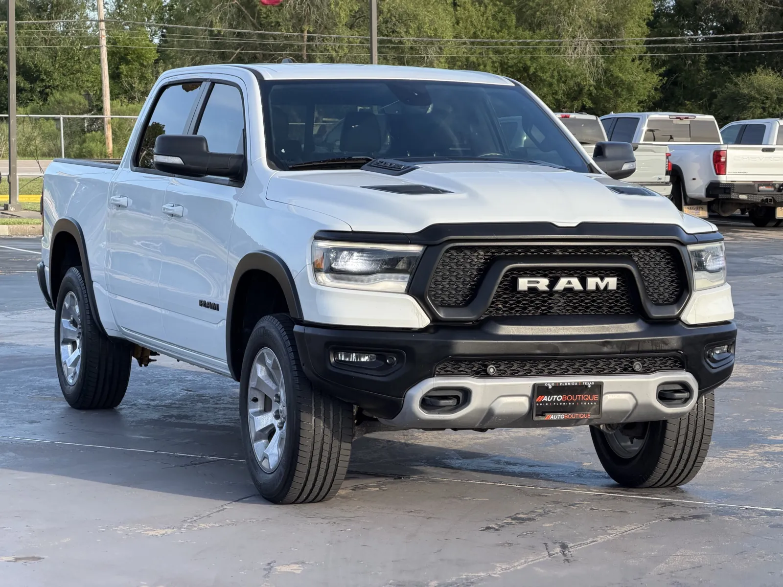 Ram 1500 photo 2