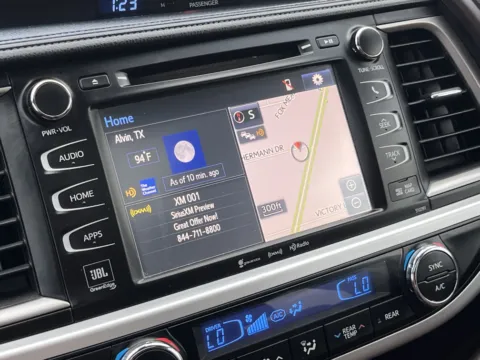 More photos of 2019 Toyota Highlander Limited at Auto Boutique Texas, TX