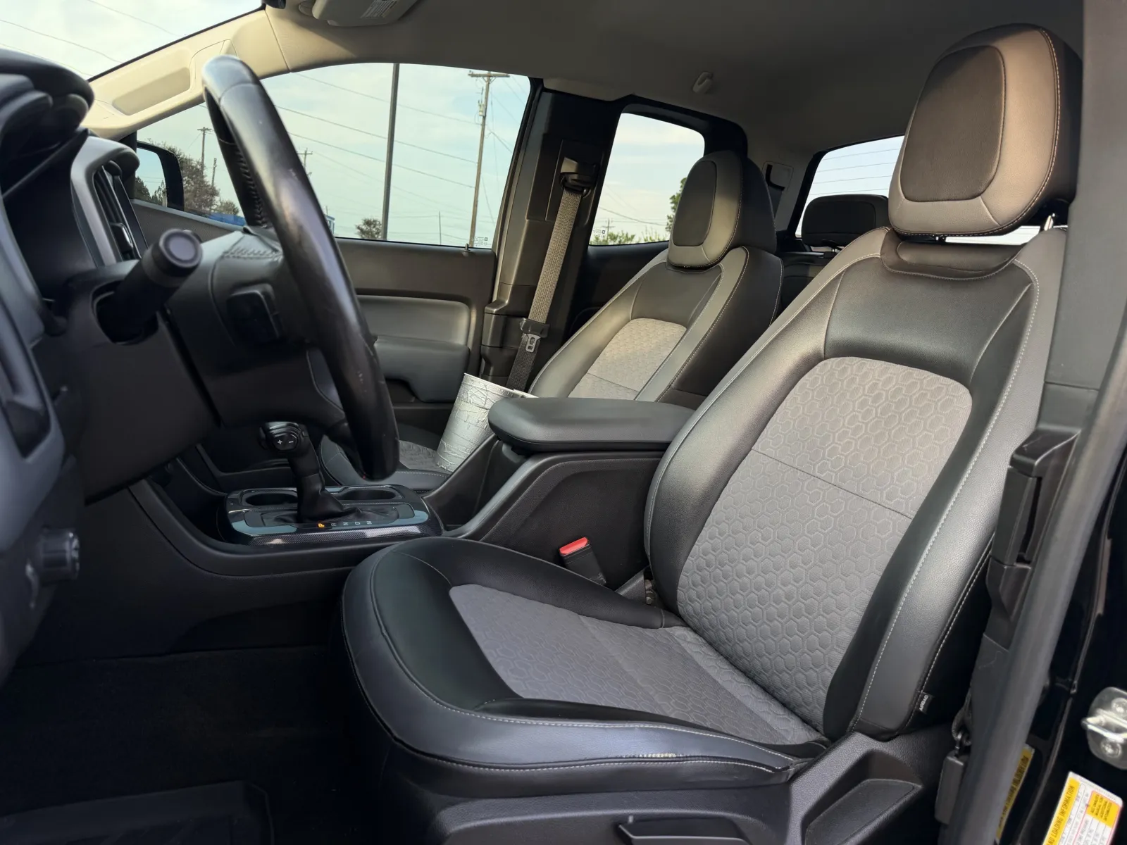 Chevrolet Colorado photo 18