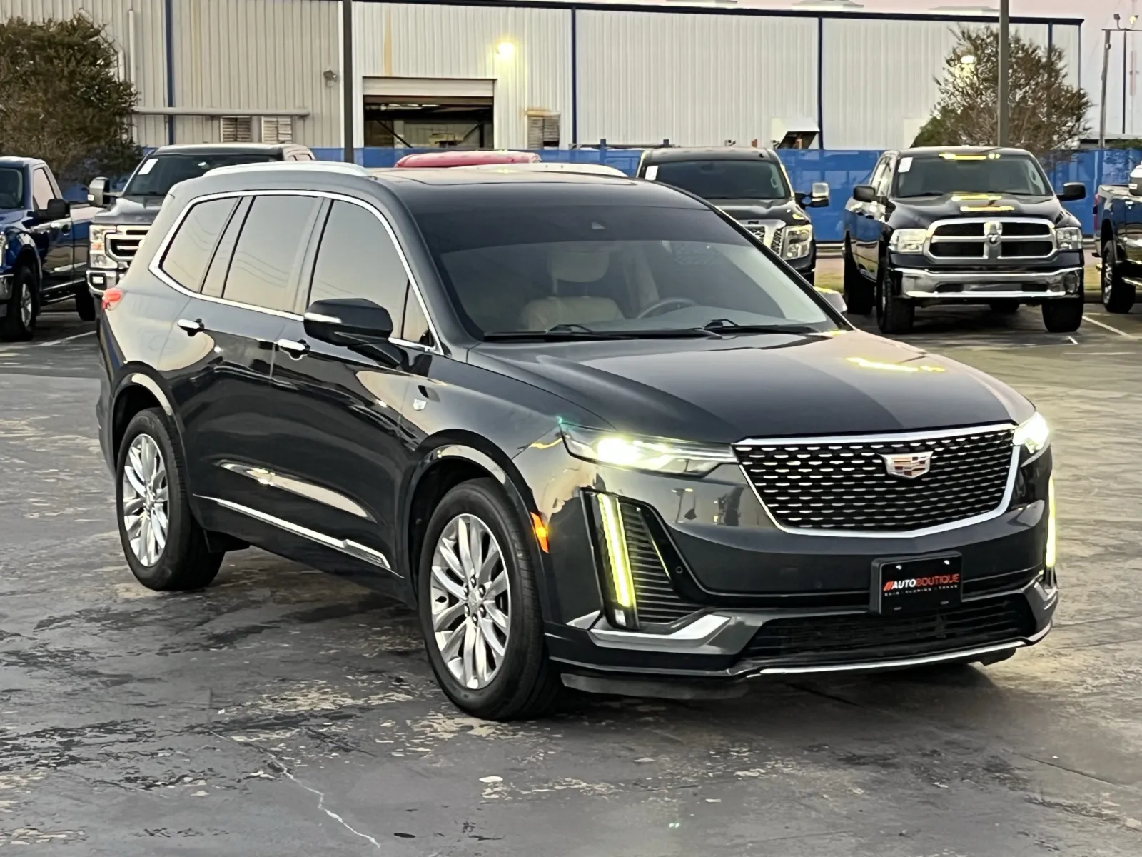Cadillac XT6 photo 3