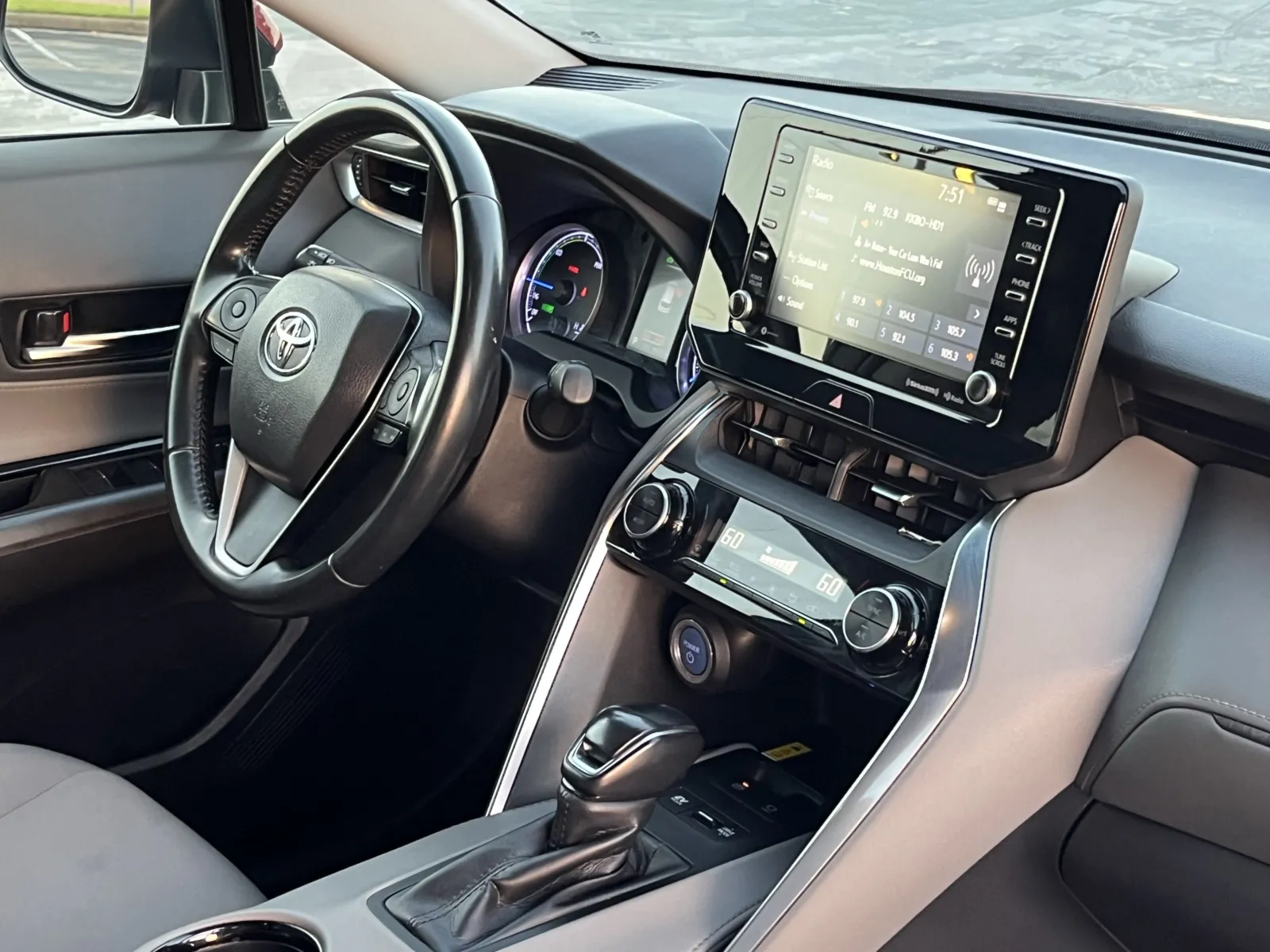 Toyota Venza photo 16