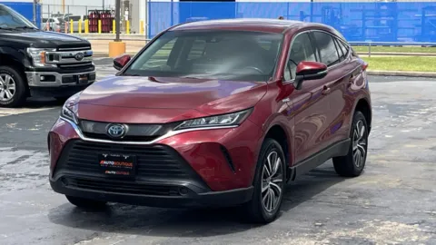 Photos of 2021 Toyota Venza LE for sale in Alvin, TX at Auto Boutique Texas