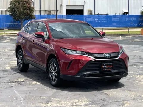 More photos of 2021 Toyota Venza LE at Auto Boutique Texas, TX