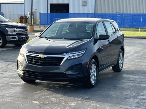 Photos of 2022 Chevrolet Equinox LS for sale in Alvin, TX at Auto Boutique Texas