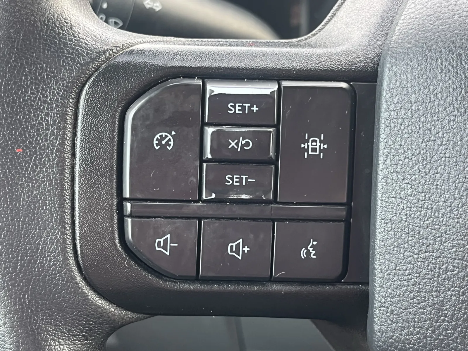 Ford F-150 photo 17