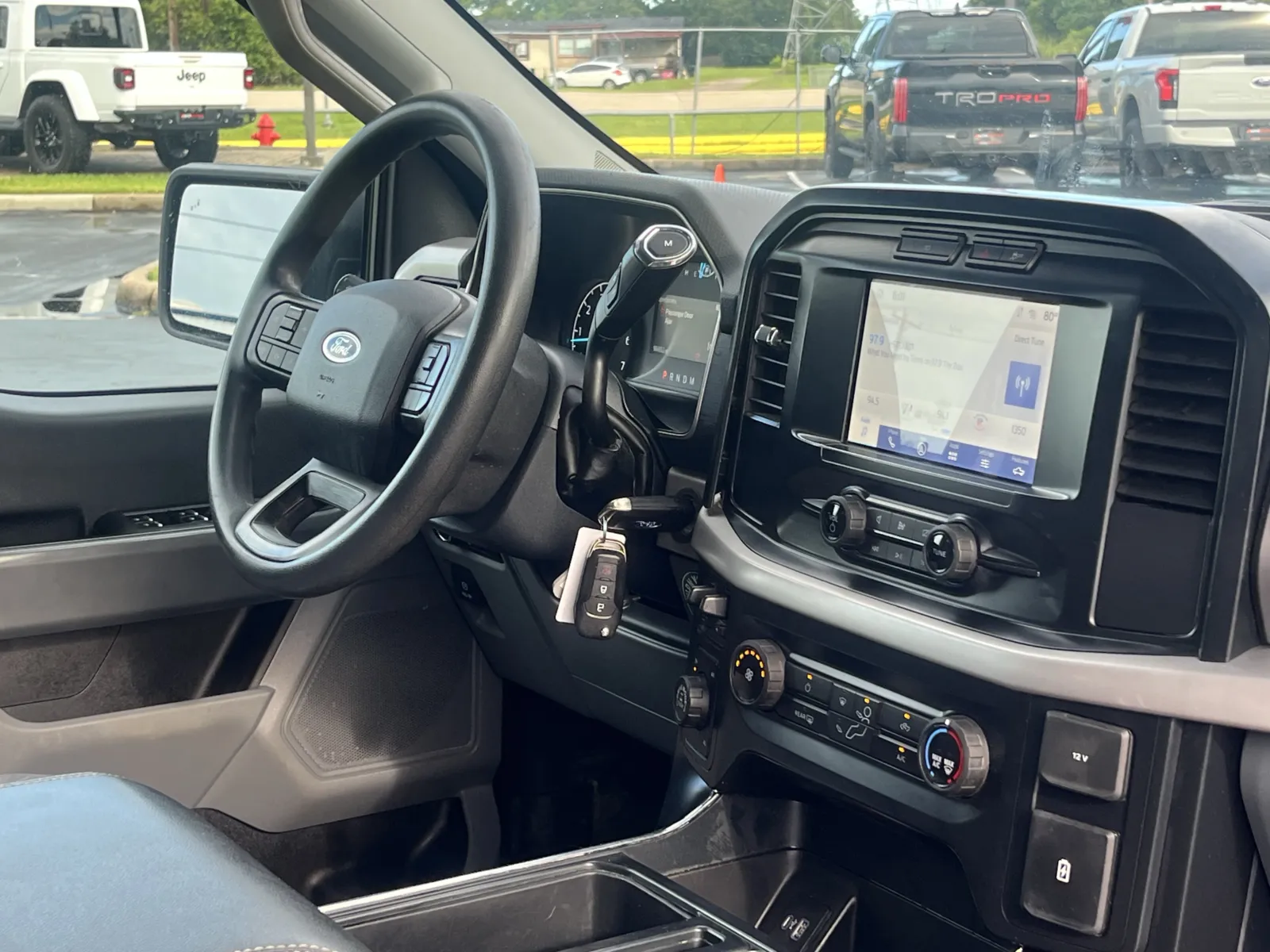 Ford F-150 photo 14