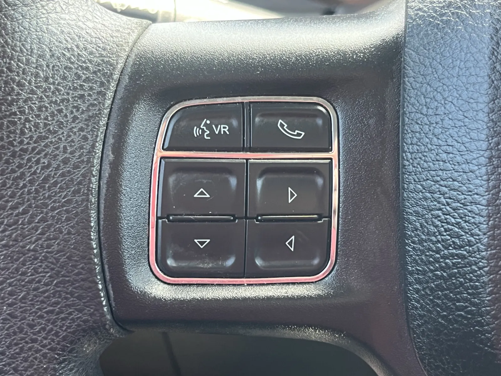 Ram 1500 photo 14