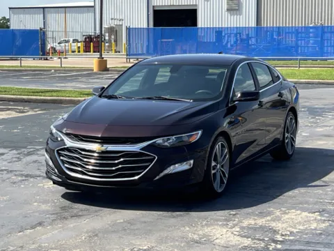 Photos of 2021 Chevrolet Malibu LT for sale in Alvin, TX at Auto Boutique Texas