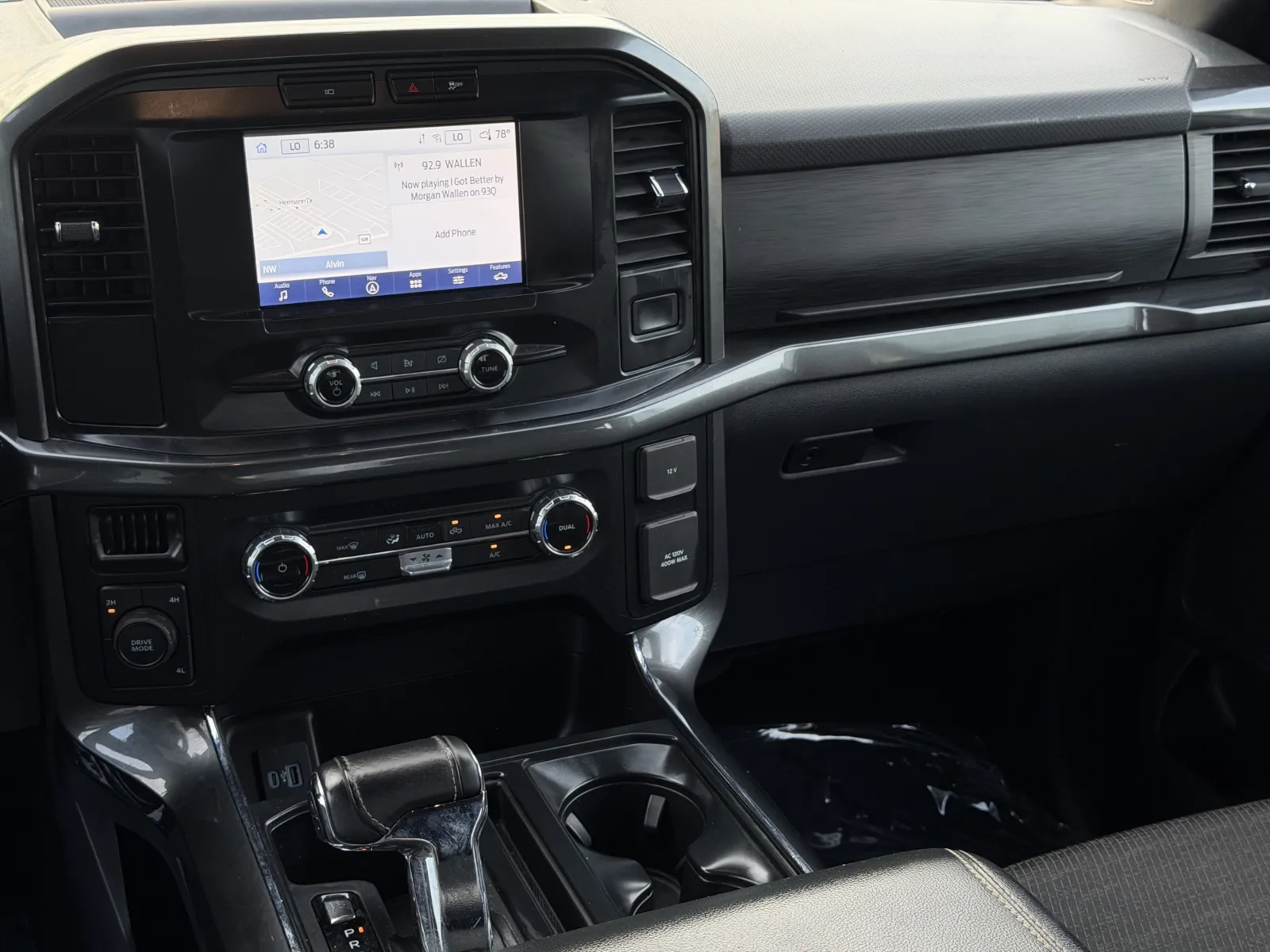 Ford F-150 photo 17