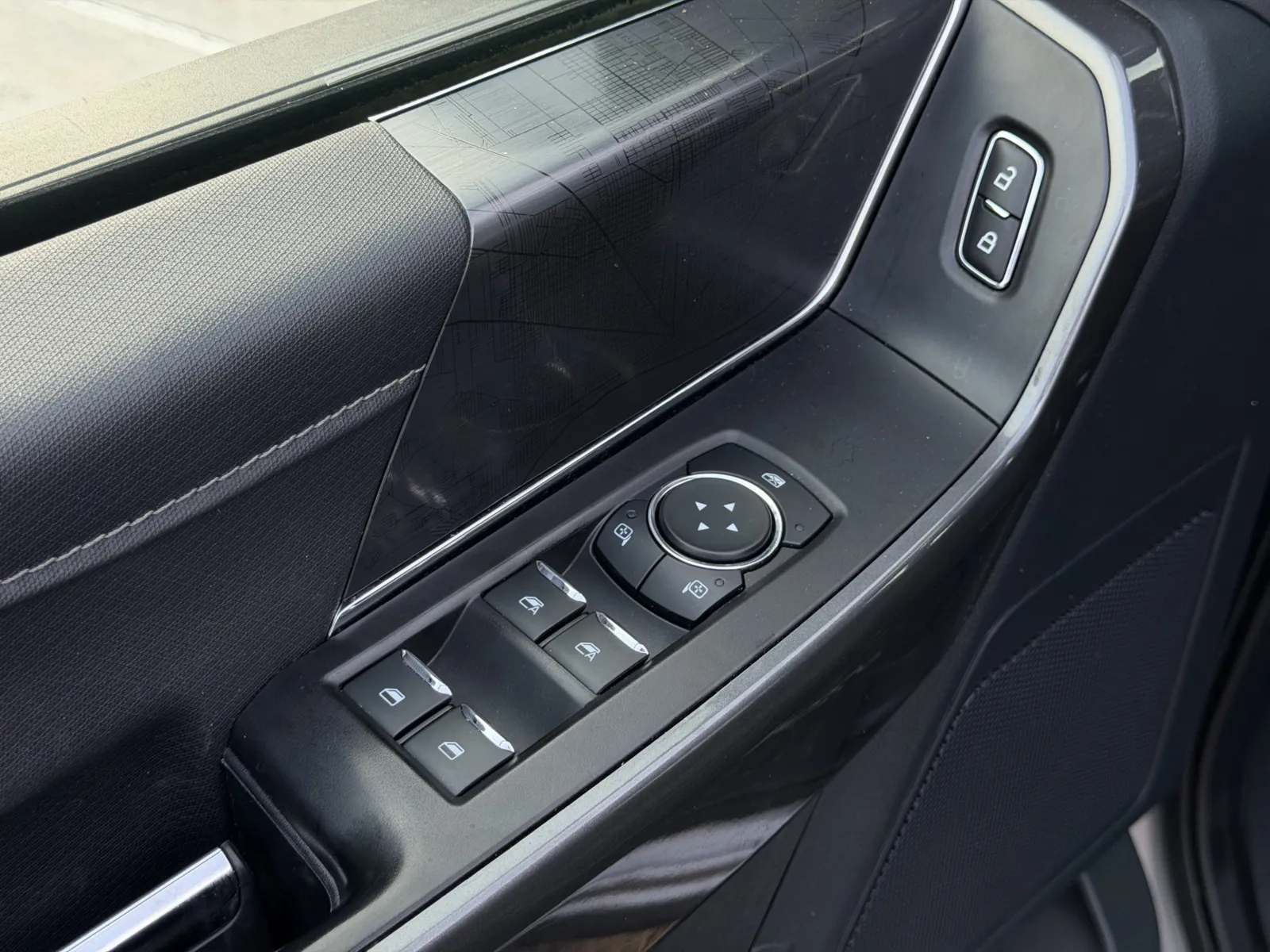 Ford F-150 photo 24
