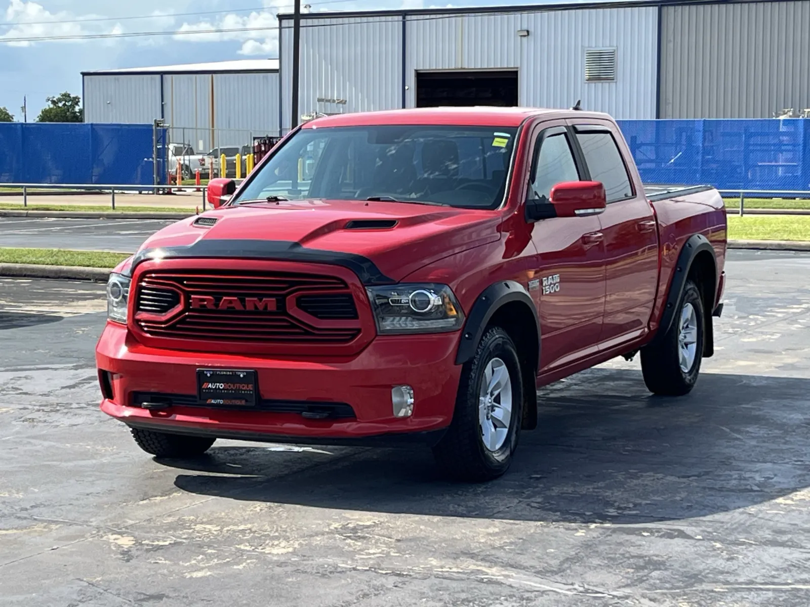 Ram 1500 photo 2
