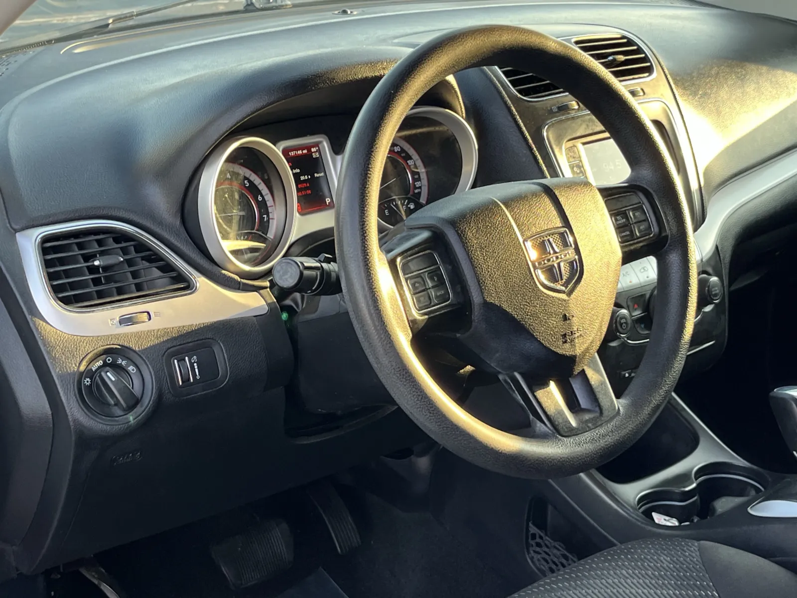 Dodge Journey photo 12