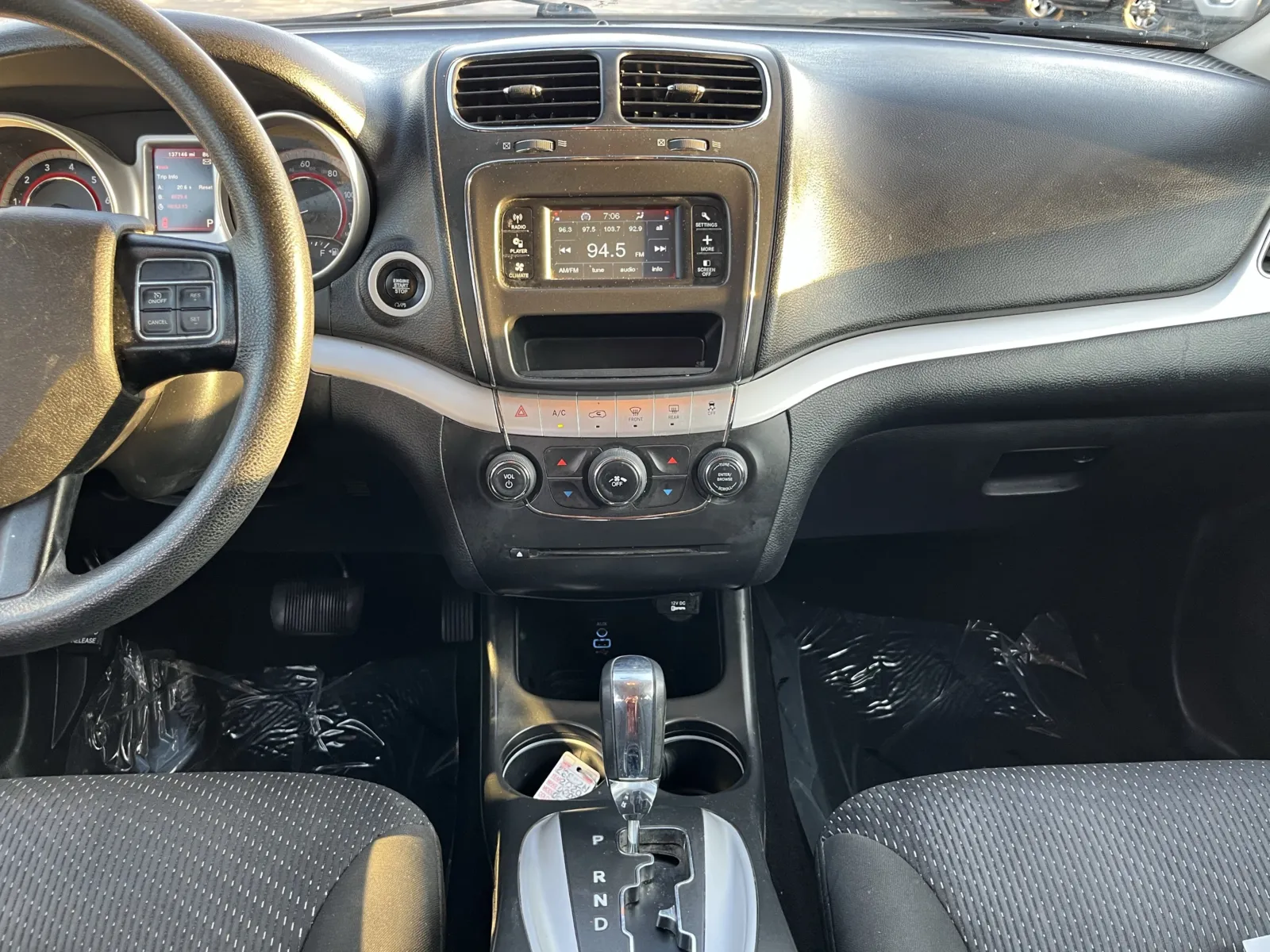 Dodge Journey photo 22