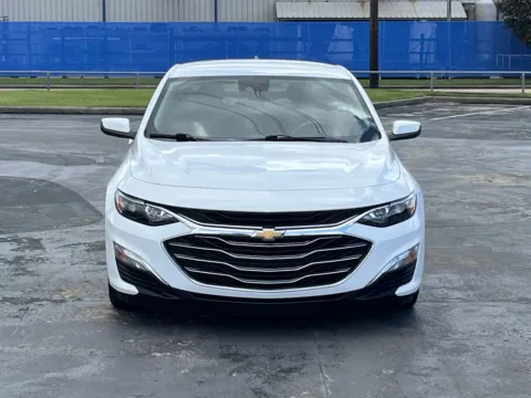 More photos of 2023 Chevrolet Malibu LS at Auto Boutique Texas, TX