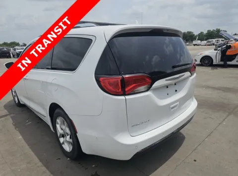 More photos of 2019 Chrysler Pacifica Touring L Plus at Auto Boutique Texas, TX