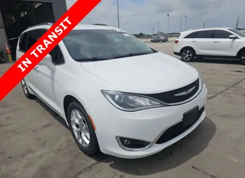 Another view of 2019 Chrysler Pacifica Touring L Plus for sale in Alvin, TX at Auto Boutique Texas