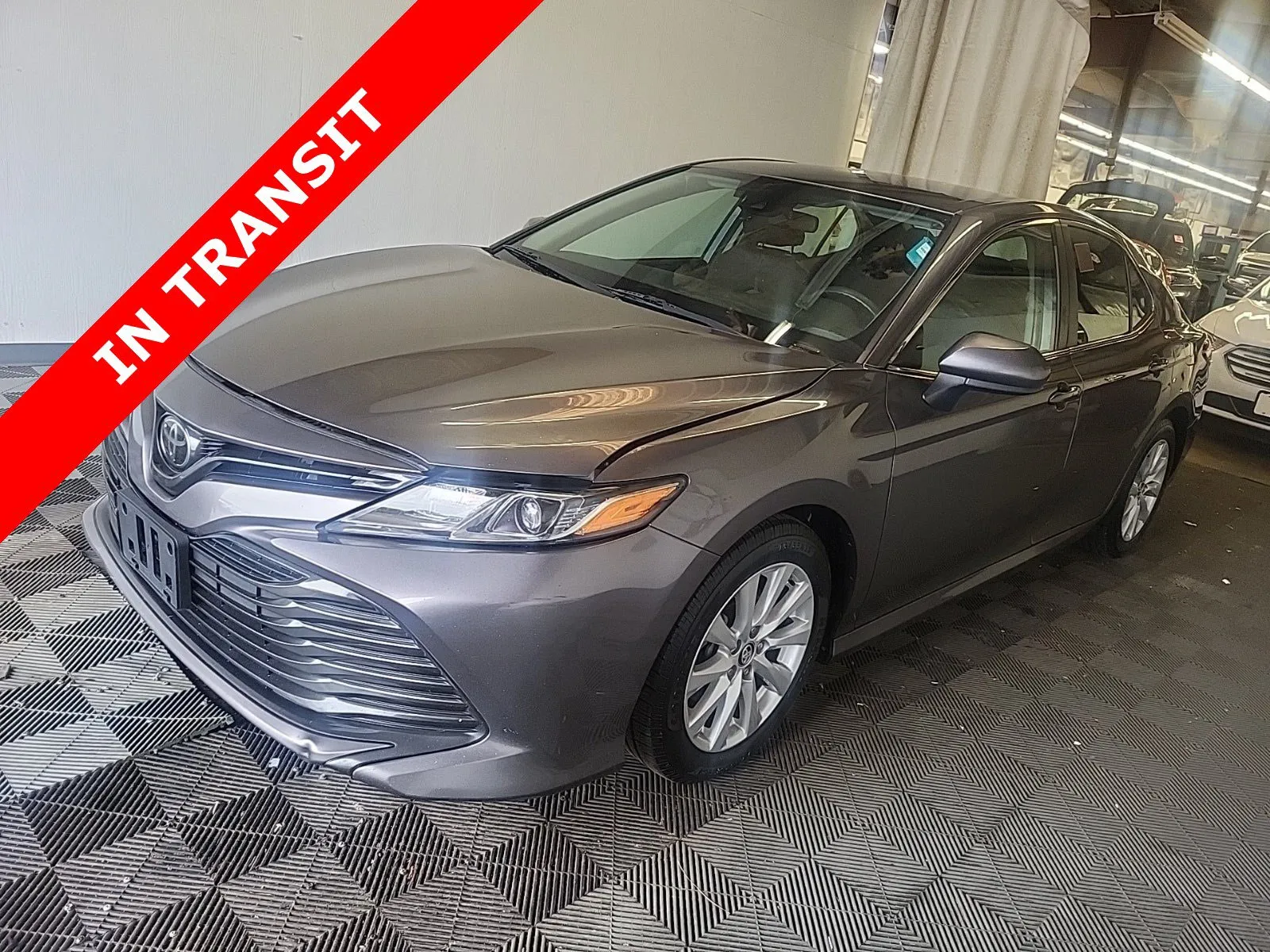 Gray 2019 Toyota Camry LE for sale in Alvin, TX