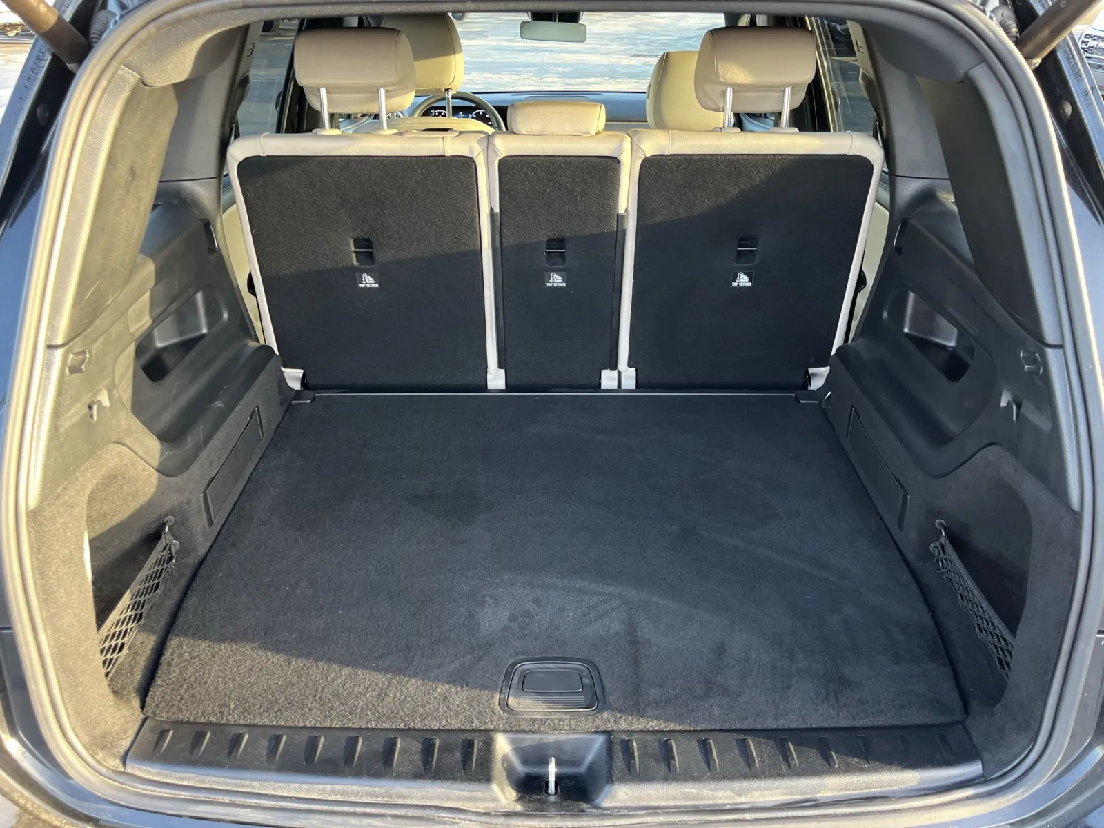 Mercedes-Benz EQB photo 12