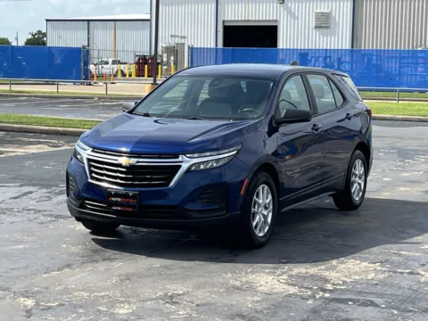 Photos of 2023 Chevrolet Equinox LS for sale in Alvin, TX at Auto Boutique Texas
