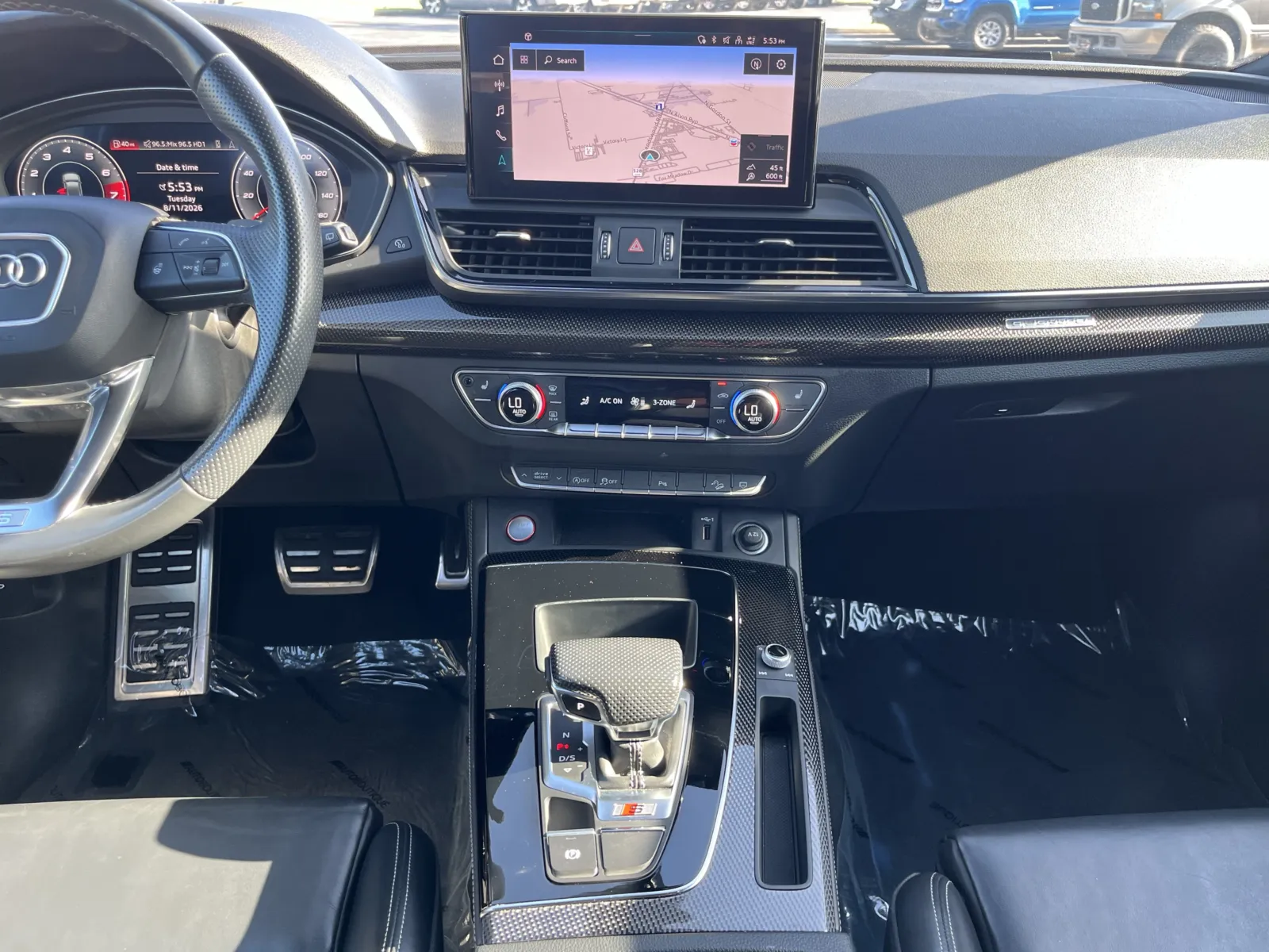 Audi SQ5 photo 26