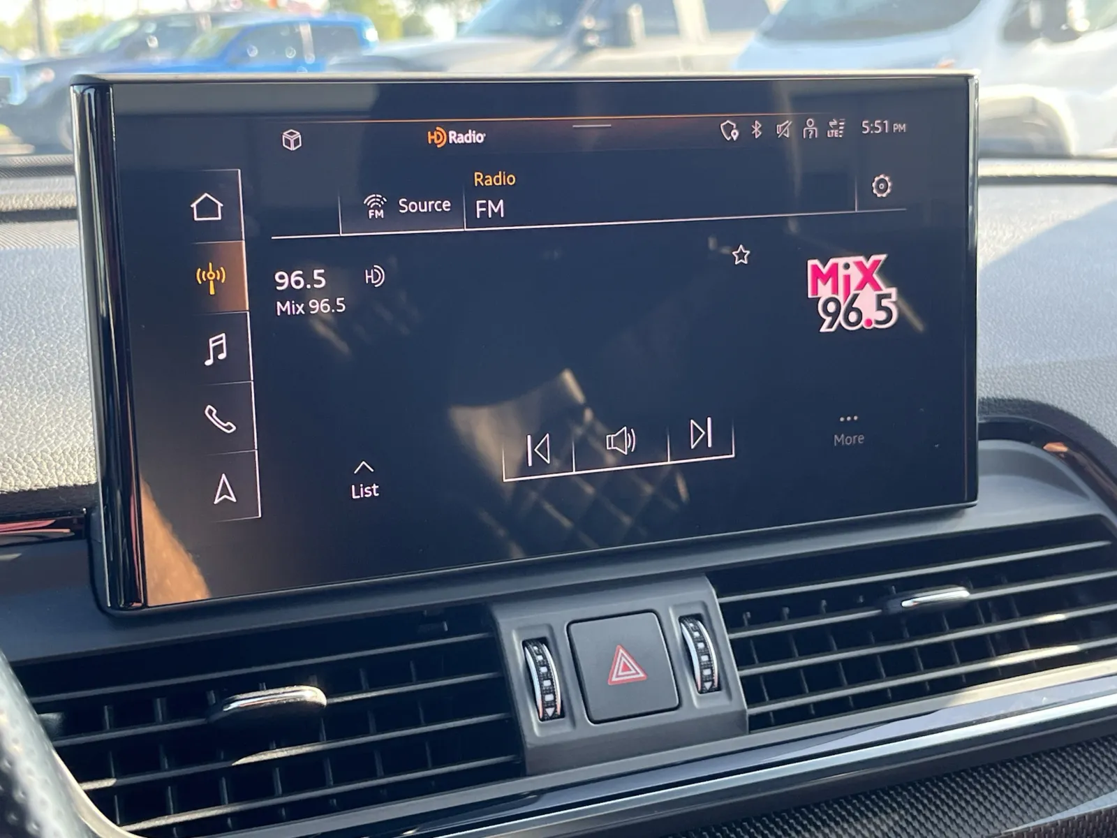 Audi SQ5 photo 6