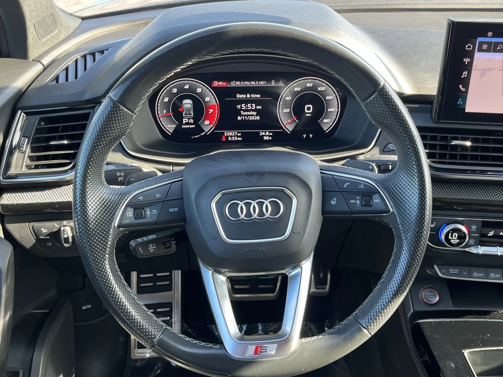 Audi SQ5 photo 21